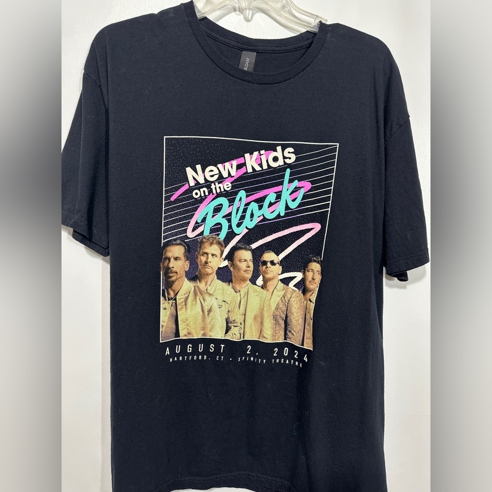 NKOTB concert tee shirt - Picture 2 of 4